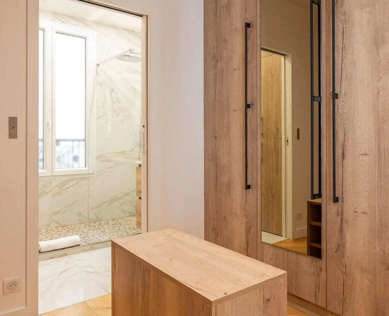Luxurious Air-conditioned Perle Lejlighed Paris